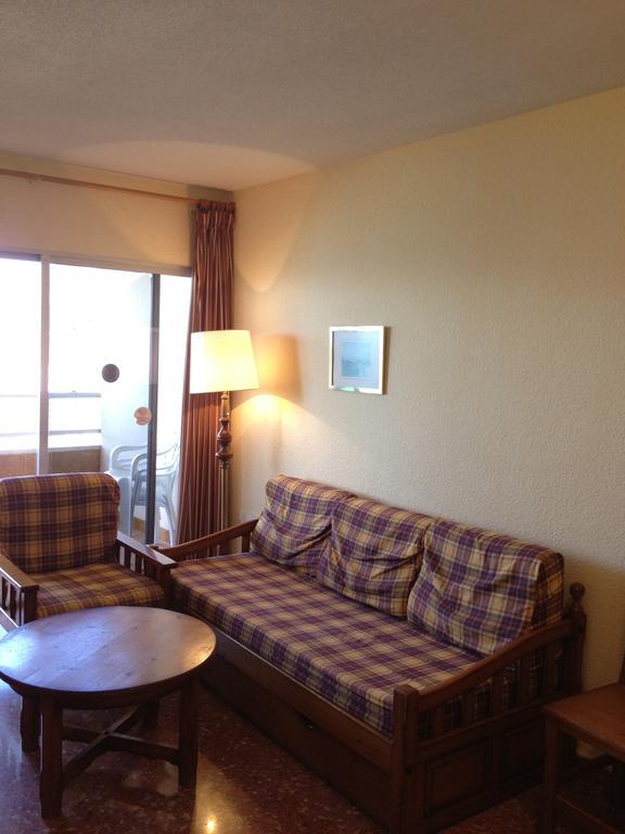 Apartamentos Florazar II Ajhory كولرا الغرفة الصورة