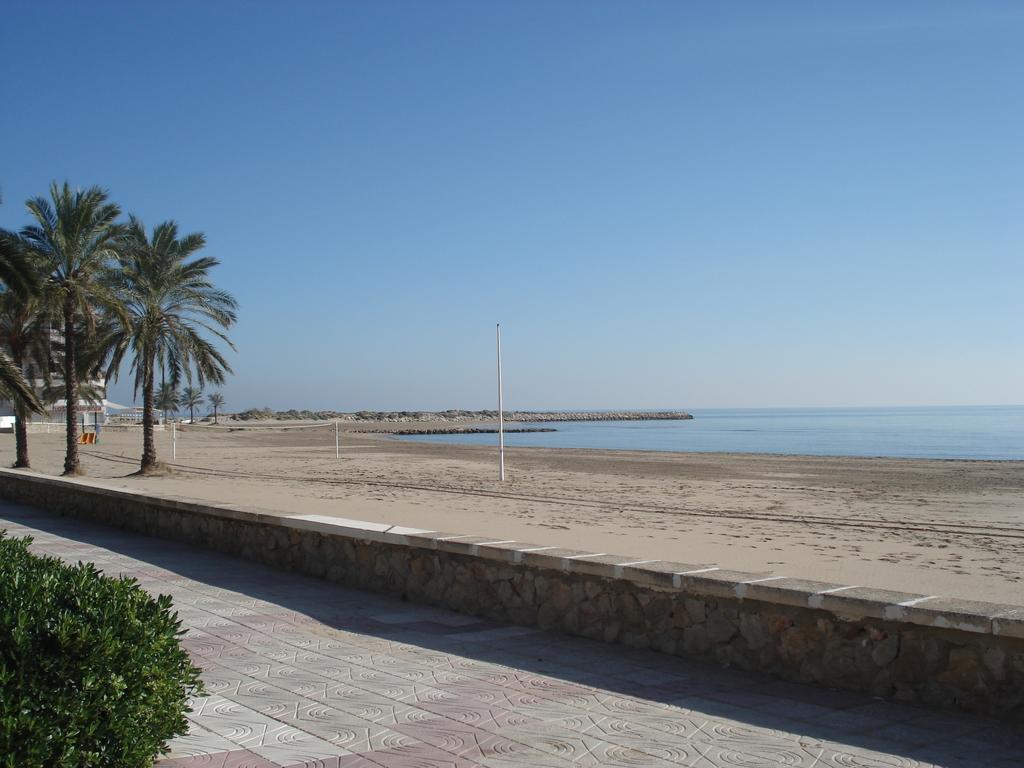 Apartamentos Florazar II Ajhory كولرا الغرفة الصورة